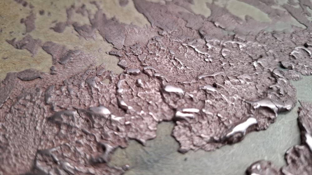 Detail mikrocementového povrchu