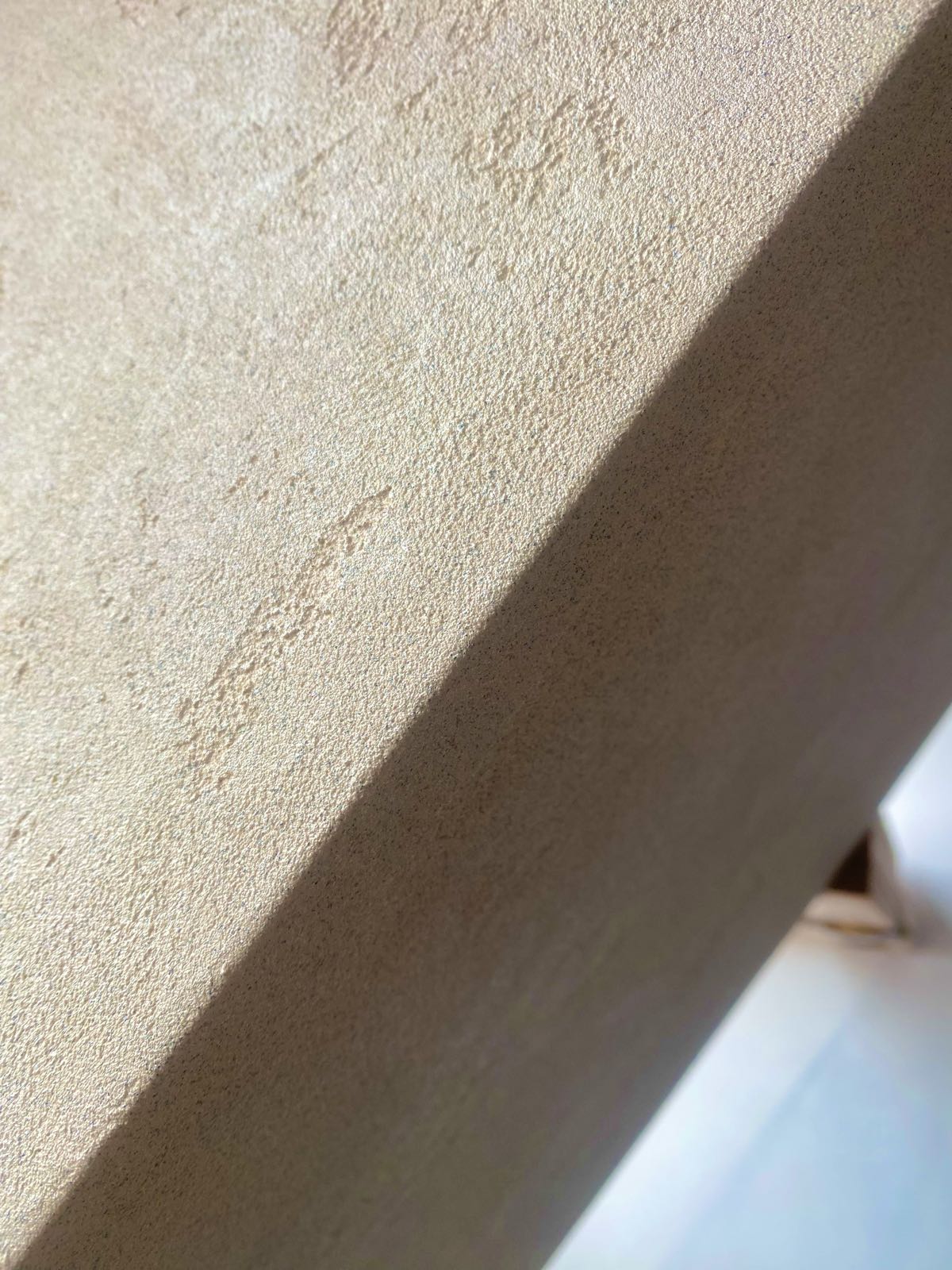 Detail hrany